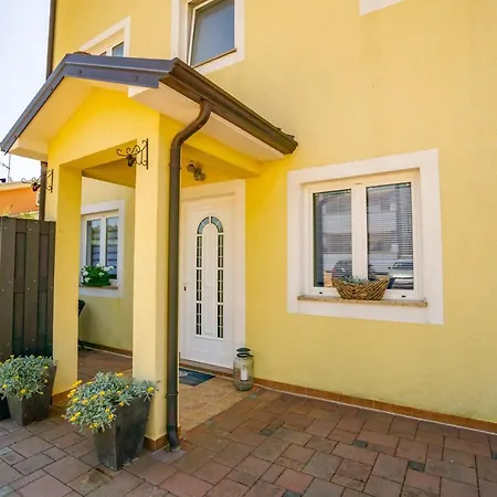 Bozica Guest house 3*