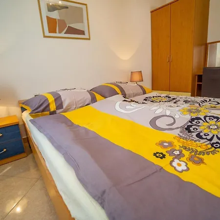 Bozica 3* Murine