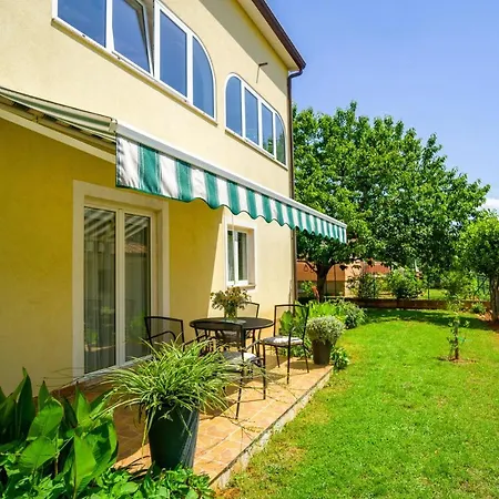 Guest house Bozica
